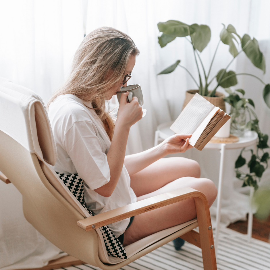Tea For Period Cramps? Here's What You Need to Know